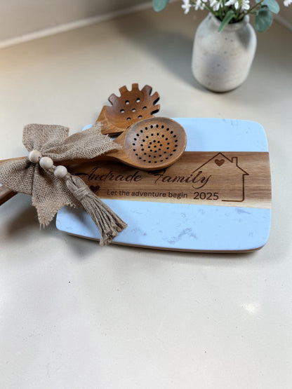 Personalized New Home Cutting Board Gift Set | Kintoir