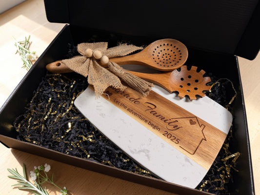 Personalized New Home Cutting Board Gift Set | Kintoir